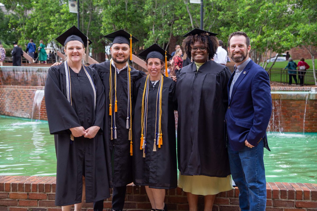 Point University tweet media