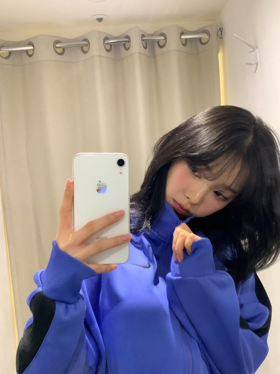 karina pics tweet media