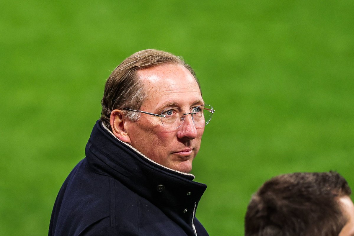 🚨 𝗝𝗢𝗛𝗡 𝗧𝗘𝗫𝗧𝗢𝗥 𝗔 𝗘́𝗧𝗘́ 𝗟𝗜𝗖𝗘𝗡𝗖𝗜𝗘́ 𝗗𝗘 𝗟𝗔 𝗚𝗔𝗟𝗔𝗫𝗜𝗘 𝗘𝗔𝗚𝗟𝗘 !!! ❌

L’ancien président de l’OL n’est plus à la tête d’Eagle depuis le 27 janvier, selon un document officiel publié dans le registre des sociétés britanniques.

🗞️ via <a href="/footmercato/">Foot Mercato</a>