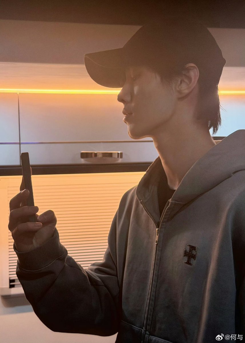 miss you pretty i hope you’re happy!!!