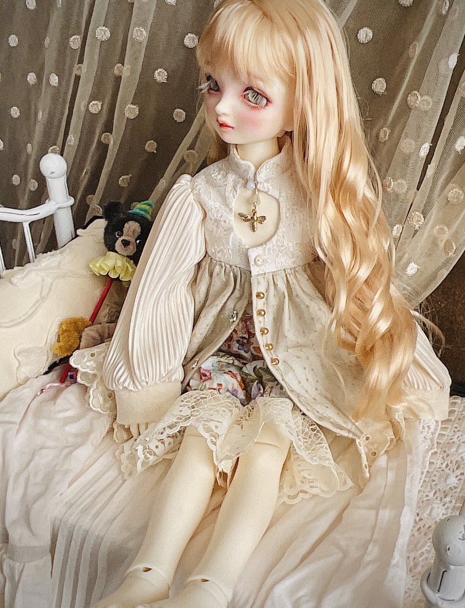 ドールショウへの参加、久々でしたが無事終えることができました🙏
持ち戻り分は今週web販売いたします。おまちください〜