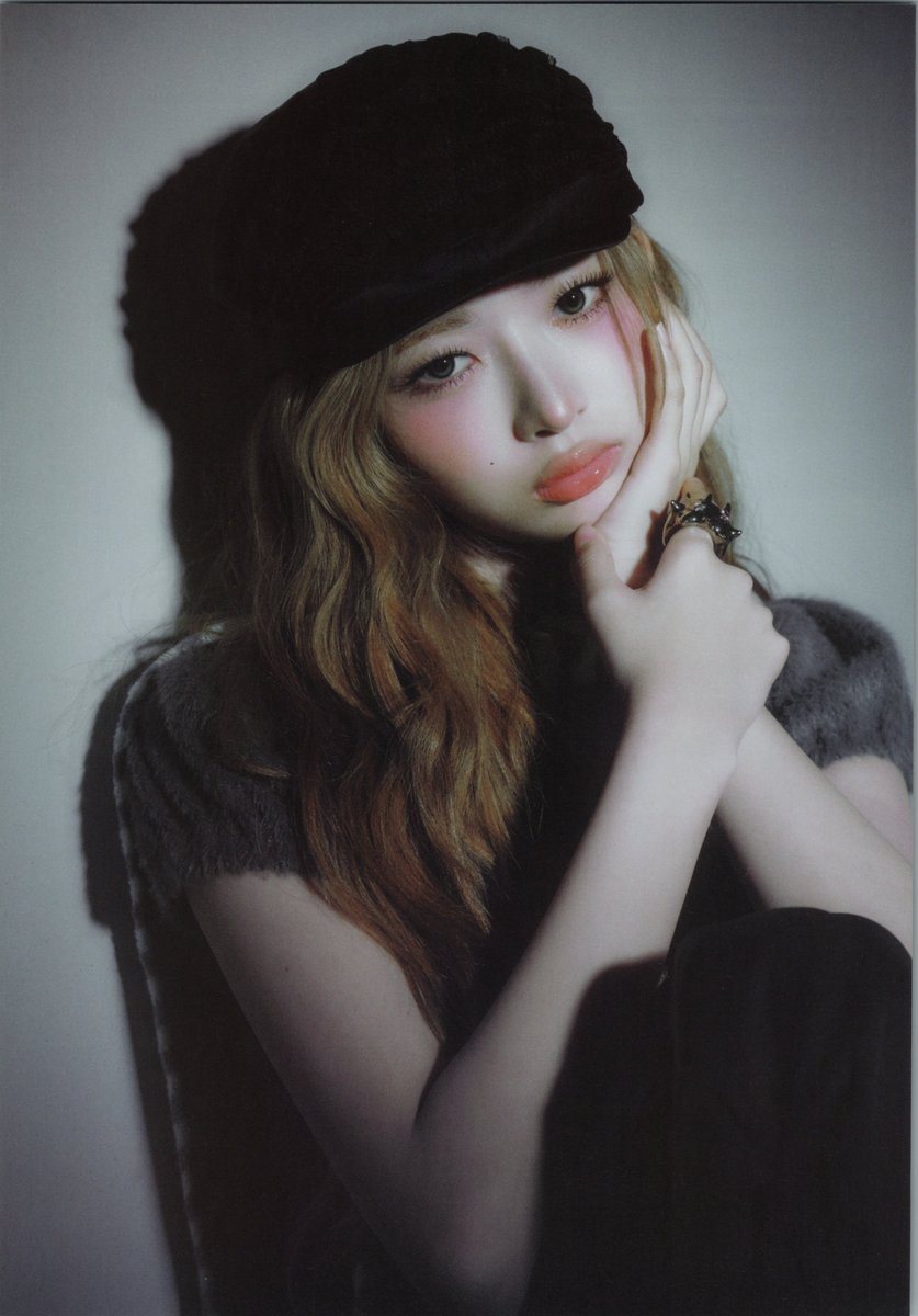 ivepics_'s tweet photo. [ALBUM SCAN] #REI REVIVE+ LOVED IVE ver.

© mnl96029017 https://t.co/87t4UCGH2R