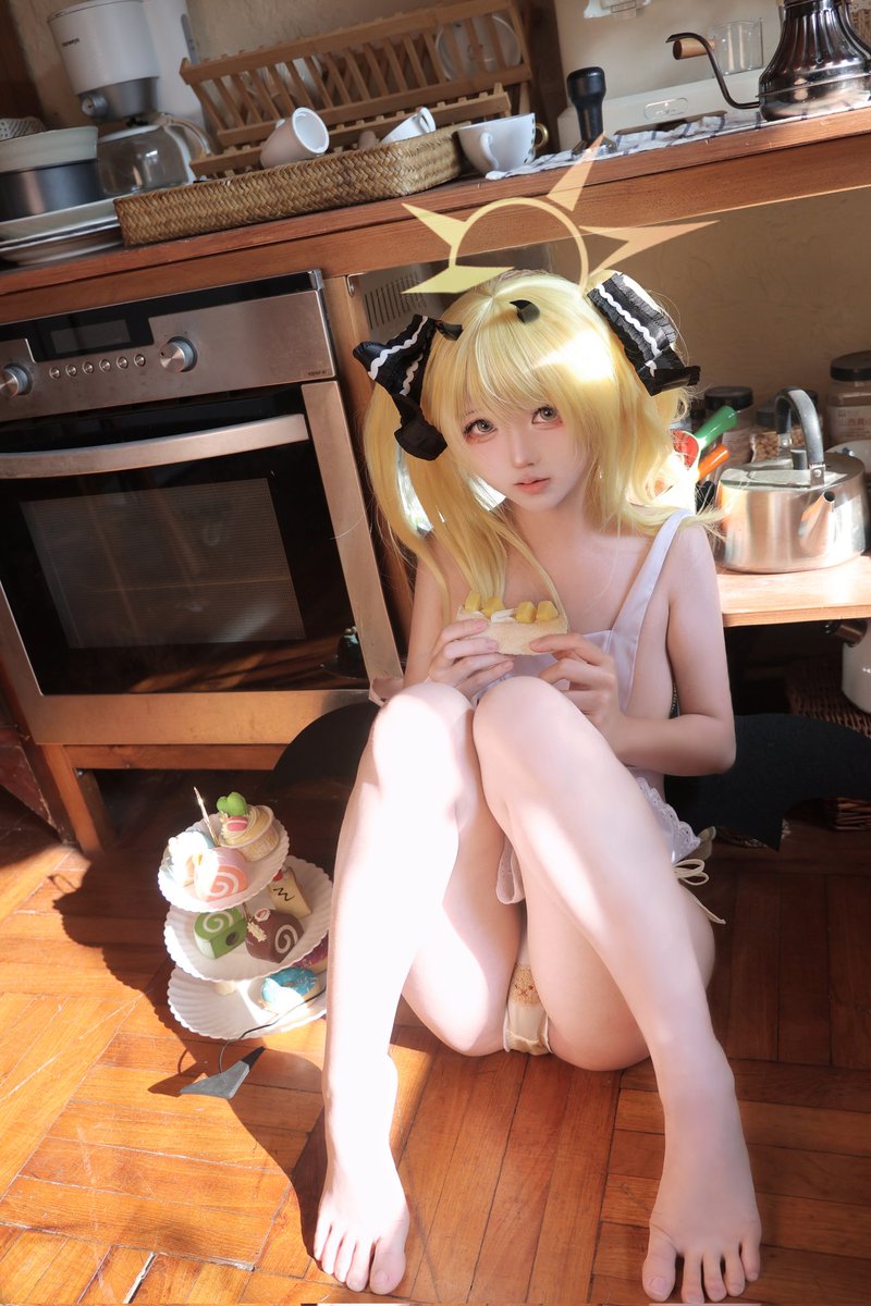 ブルーアーカイブ ノゾミ コスプレ(キッチン)