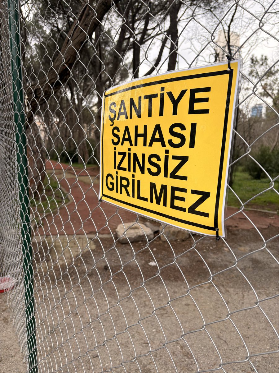 aysears_'s tweet photo. @atasehirbld @csbgovtr burası nefes alabildiğimiz yegane noktaydı. Neden hepimize düşmansınız?! https://t.co/1VePkyQb0m