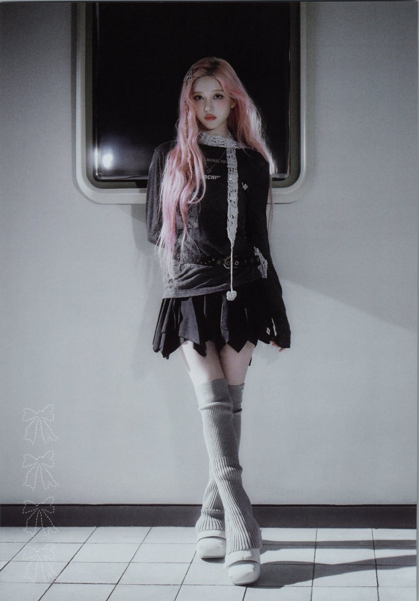 ivepics_'s tweet photo. [ALBUM SCAN] #GAEUL REVIVE+ LOVED IVE ver.

© mnl96029017 https://t.co/me7zL0qEDh