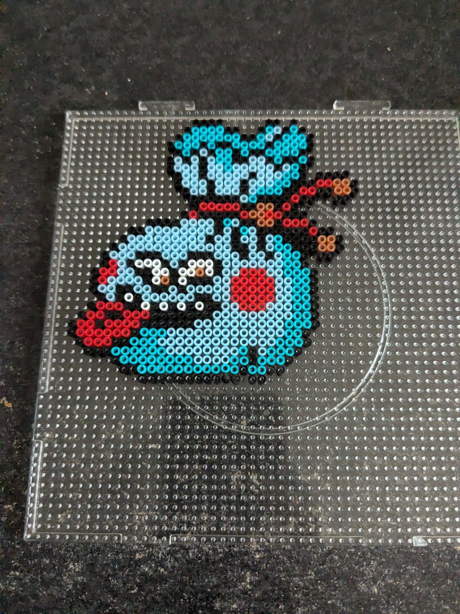 ドラゴンクエスト3』より わらいぶくろです。 ビーズの色がうまく