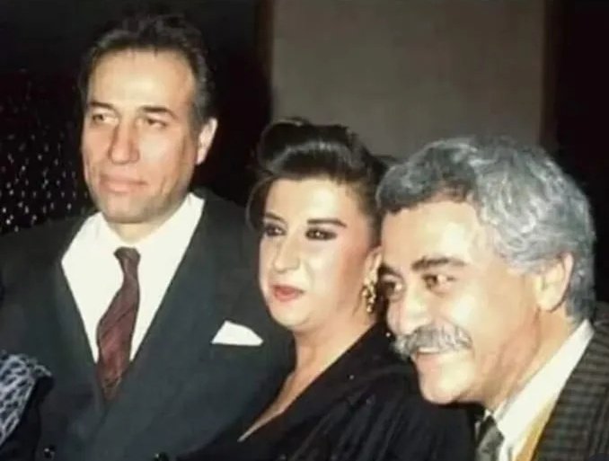 Eğilmediler Bükülmediler Güçlünün Değil Halkın Sanatçısı Oldular.
Tek karede 3 Güzel İnsan❤️❤️