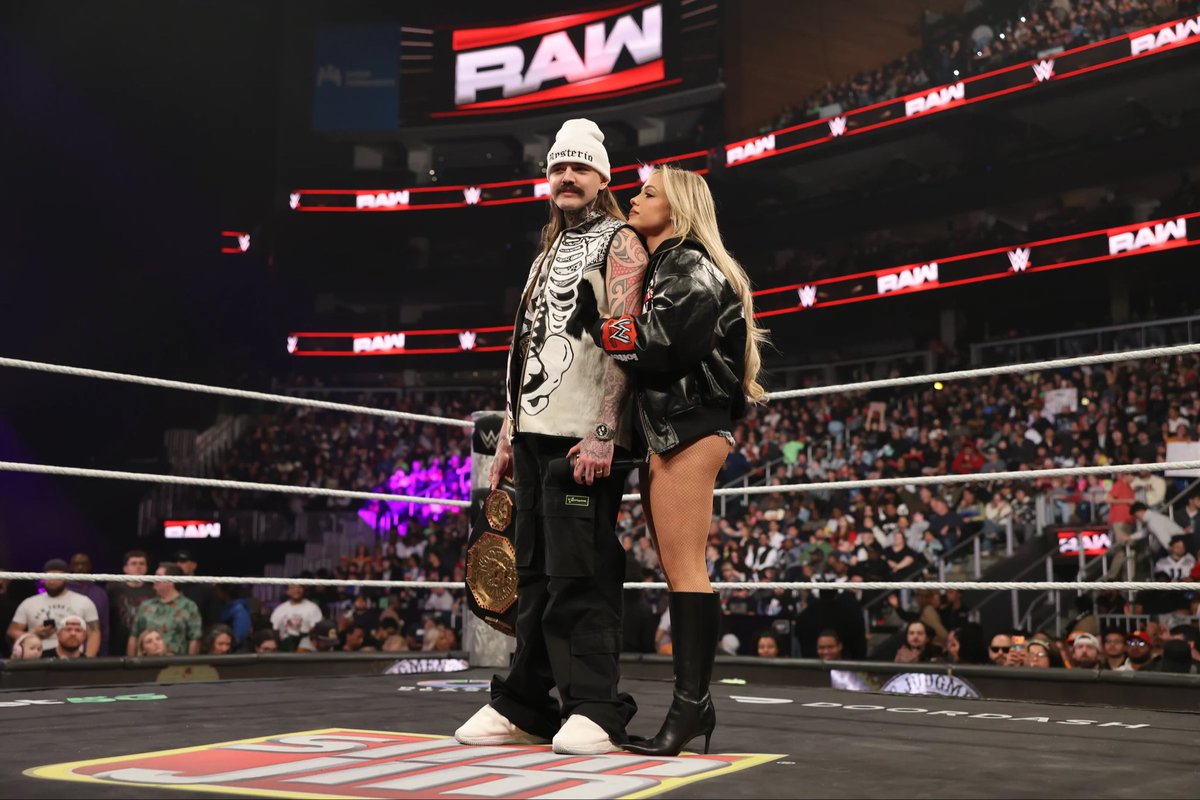 LIV Morgan tweet media