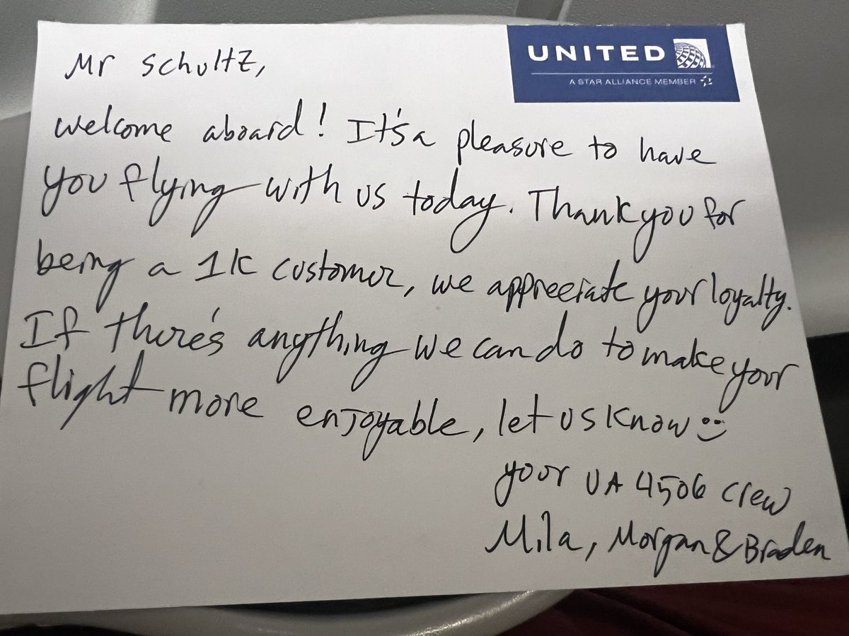 wmschultz69's tweet photo. @united @GoJet_Airlines what a great way to start my travel journey this morning. #UAL4506 https://t.co/ATwU9V17ol