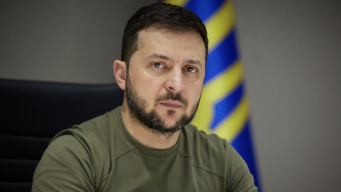 AllaPoedie's tweet image. «Il y a deux jours, l'Ukraine a reçu un important lot de missiles pour les systèmes de défense aérienne, notamment les PAC-2 et PAC-3 pour les complexes Patriot,» - a déclaré Zelensky, remerciant les dirigeants européens pour leur soutien
🤝🇺🇦
#UkraineWillWin