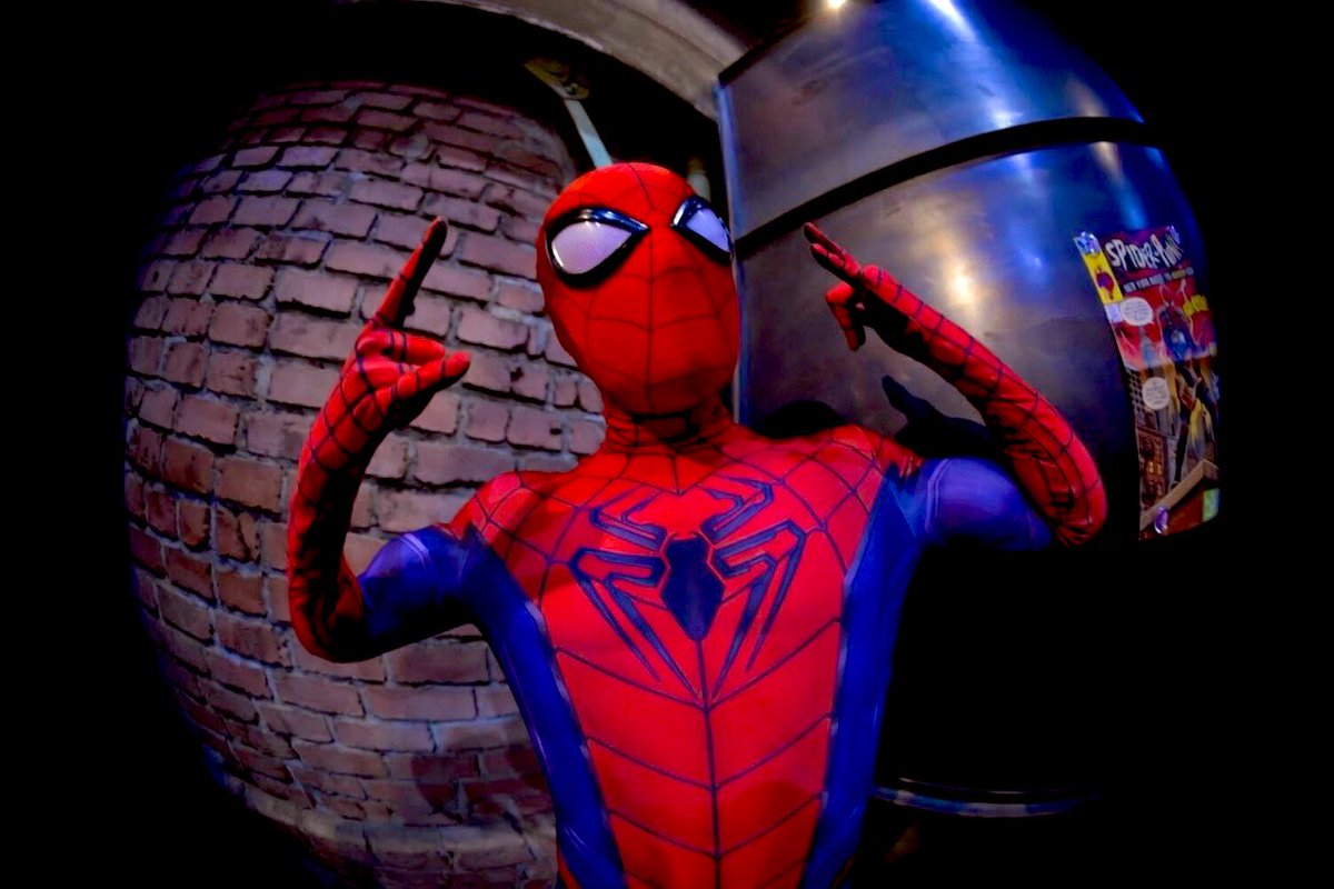 映画のワンシーンに出てきそうな感じでお気に入りの一枚です‼️

魚眼レンズおもしろい仕上がりです😆

#スパイダーバース2026 

📸<a href="/PhotolifeOka/">Okano_yah</a>