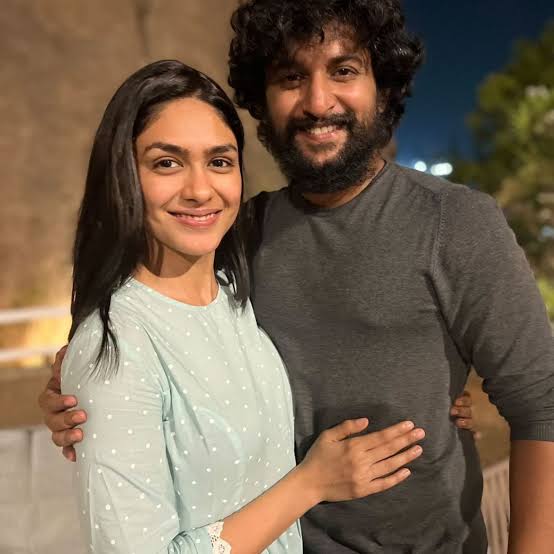 Mrunal Thakur tweet media
