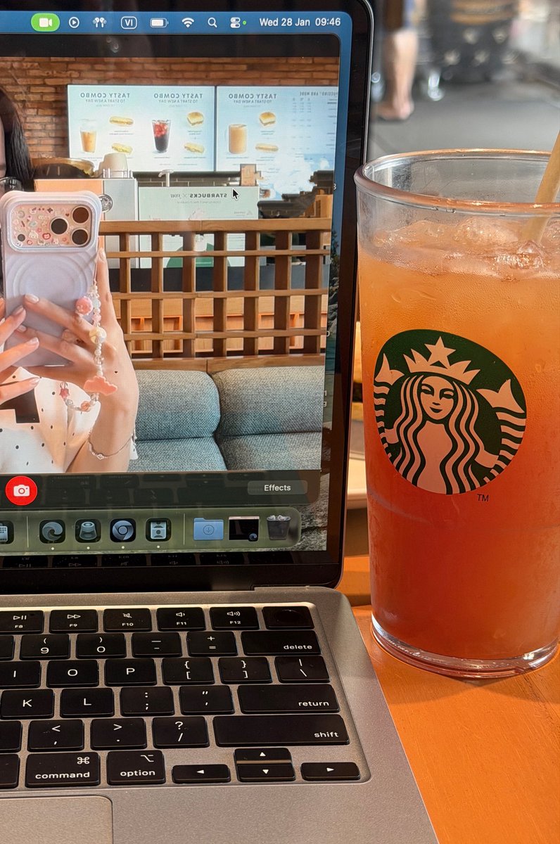 icebearcute tweet media