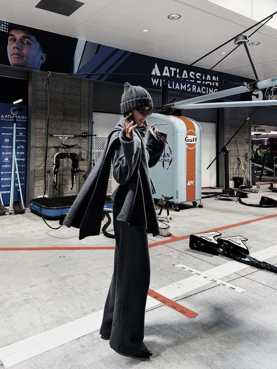 ️ ️ ️ ️ tweet media