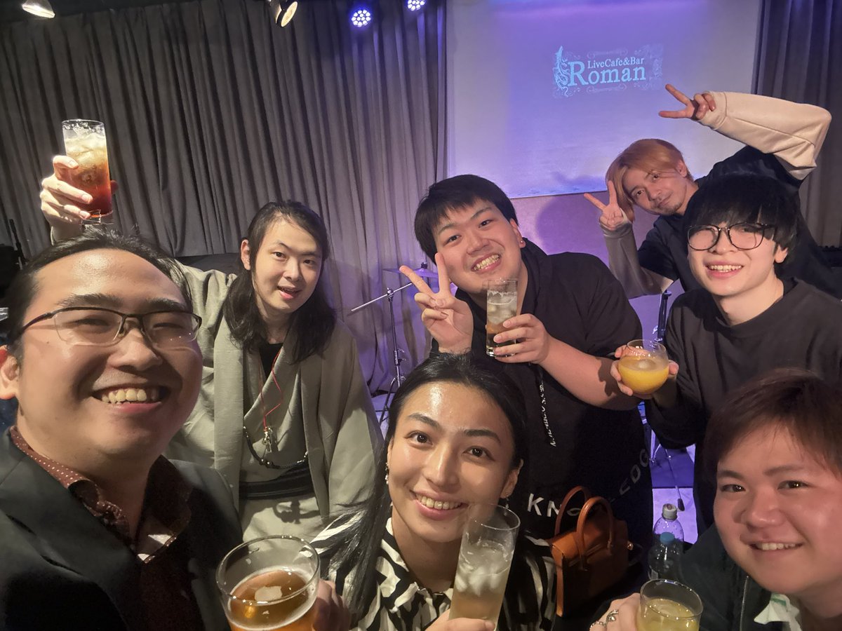 赤坂ロマン
「Romantic Talk」
無事終演‼️

演奏と漫才トークとご好評で嬉しい限り！
普段とは違う1面が見えるステージいかがだったでしょうか？

ご来場頂いた皆さまありがとうございました！
またお会いしましょう!!