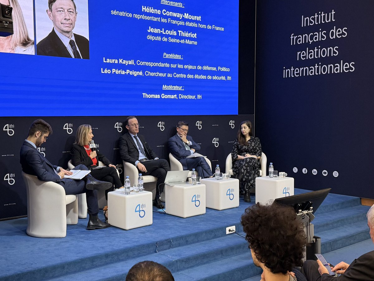 Hélène Conway-Mouret tweet media