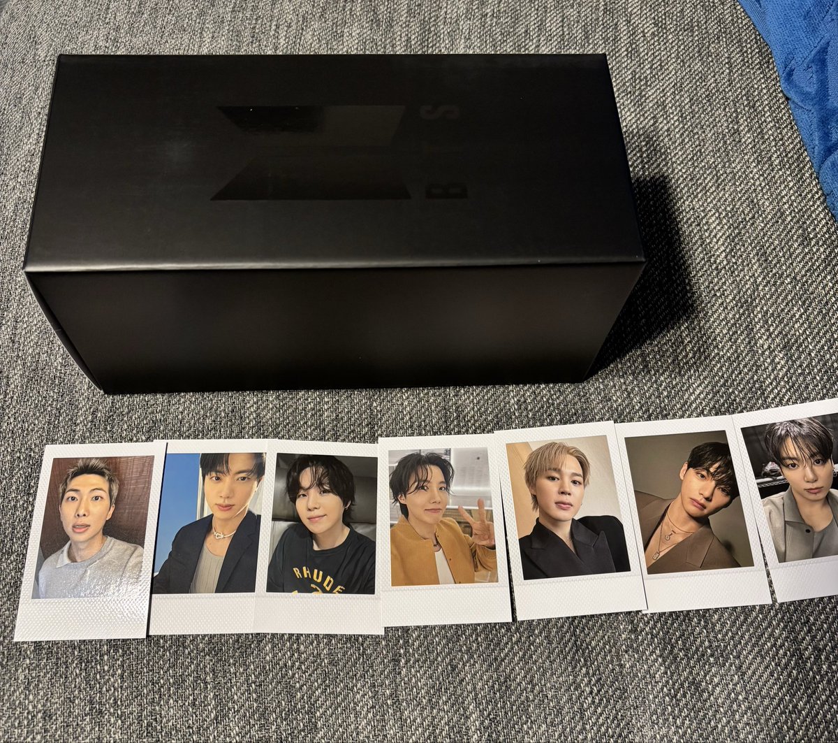 アミボム来てた💜 ポラロイド風のトレカに大阪のホビ🫠💕💕💕 好きだ