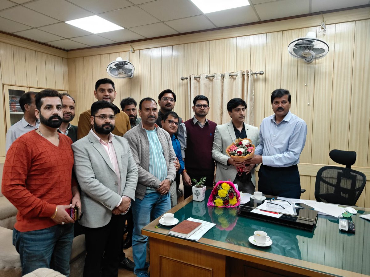 𝓢𝓪𝓬𝓱𝓲𝓷 𝓣𝓲𝓬𝓴𝓸𝓸 सचिन टिक्कू tweet media