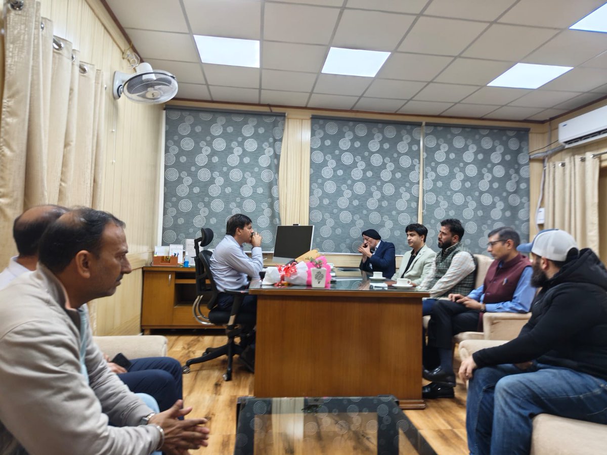 𝓢𝓪𝓬𝓱𝓲𝓷 𝓣𝓲𝓬𝓴𝓸𝓸 सचिन टिक्कू tweet media