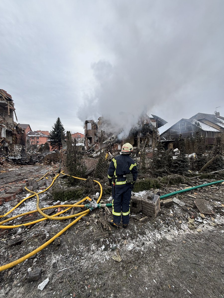 Alex Cadier tweet media