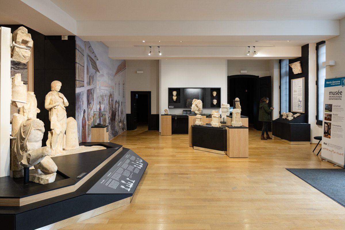 HauteGaronne's tweet image. 🏺 #Culture | « Lugdunum des Convènes, une capitale au cœur des Pyrénées » à découvrir au Musée archéologique de la #HauteGaronne à Saint-Bertrand-de-Comminges. #Exposition
🎯 Entrée libre et gratuite
📆 Du mardi au samed
🕙 10h–13h / 14h–17h
➡️ culture.haute-garonne.fr/contacts/musee…