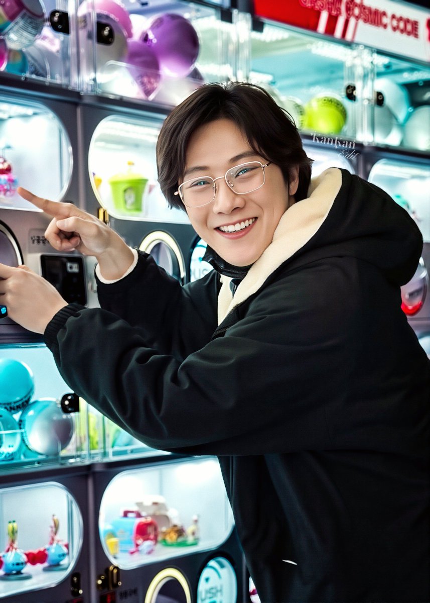 พี่ห่อตัวเองเป็นของขวัญผูกโบว์บินกลับไทยได้เลยนะคะ 

#4K 🫶🏼💖