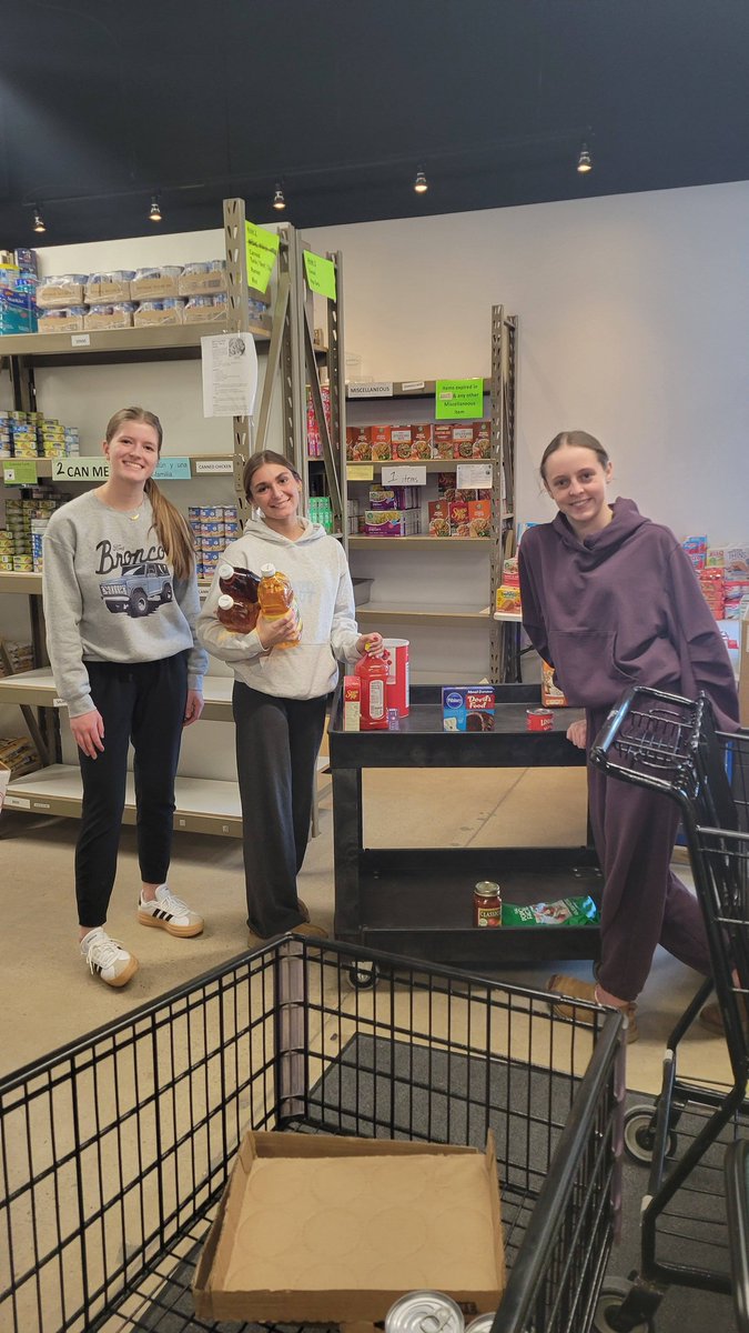 Giving Tree Pantry tweet media