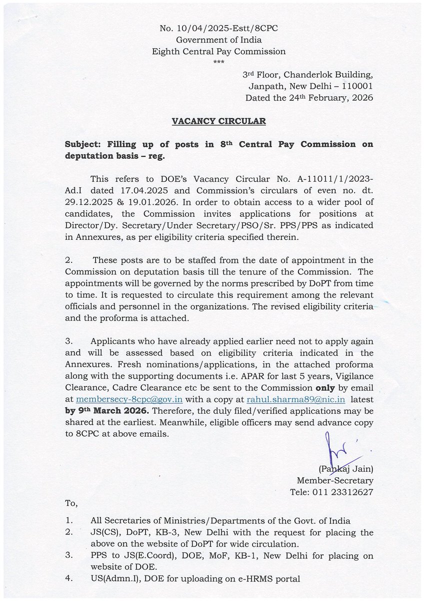 8th pay commission tweet media