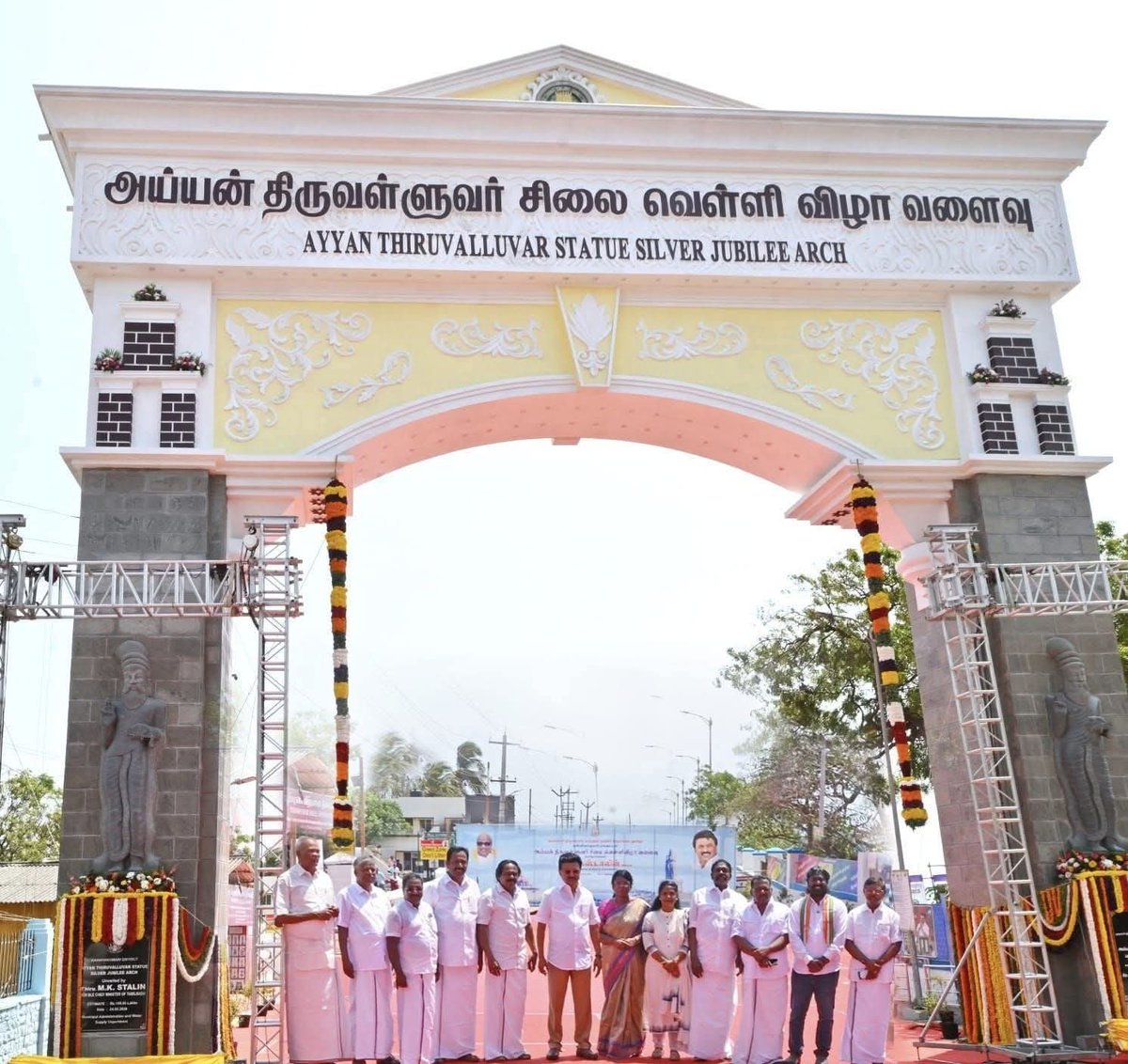 S Austin Ex.MP;MLA tweet media