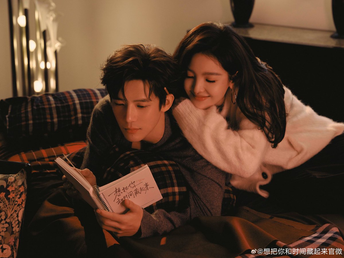 "they're giving sibling vibes"

THIS is sibling vibes? girl should i be concerned? is everything alright at home?