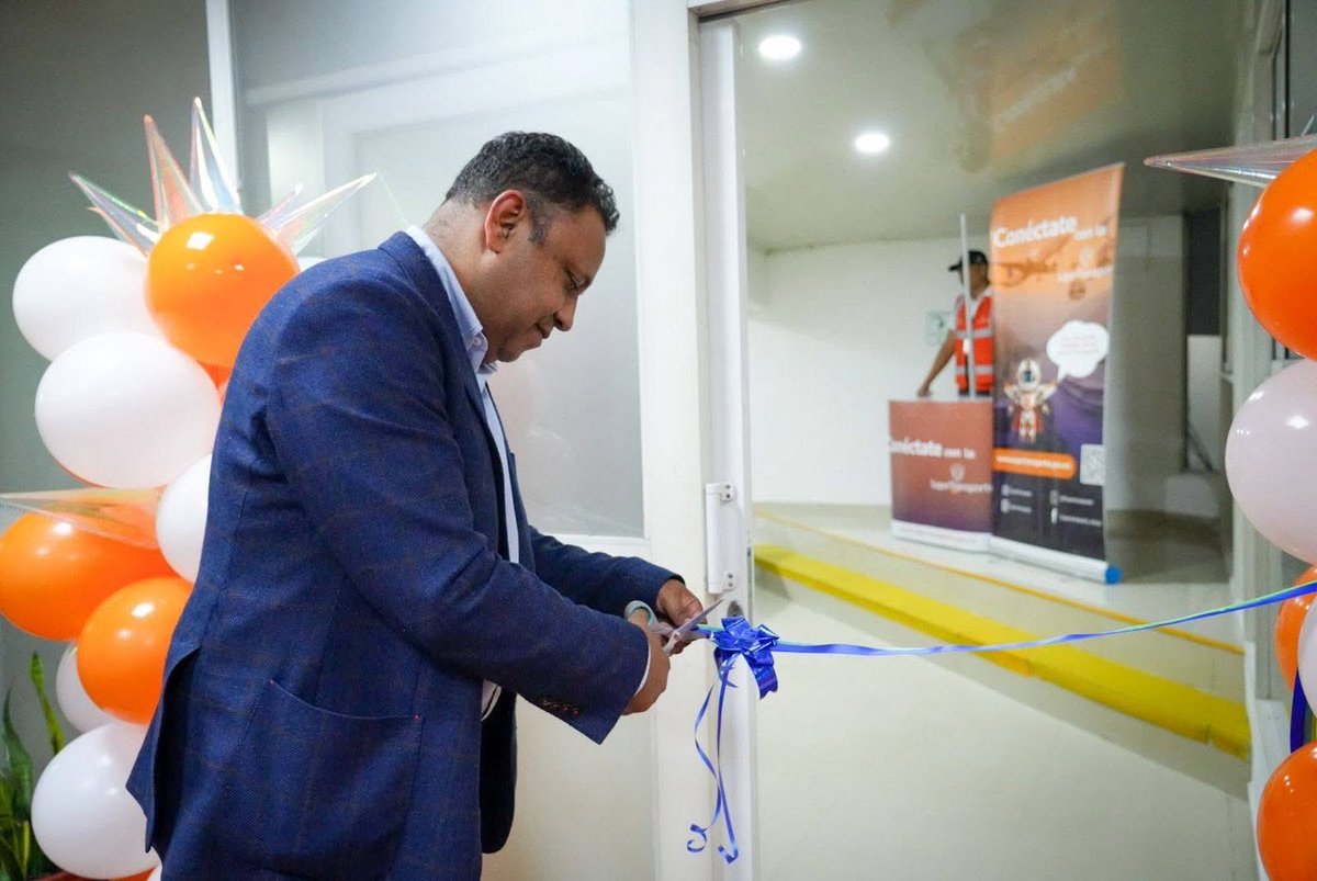cotercocorpora1's tweet photo. 🚏🚌 Desde COTERCO acompañamos la inauguración del Punto Fijo de Atención al Usuario en la Terminal de Transporte de Popayán, junto a la Superintendencia de Transporte.

Un espacio para atención directa, mejor servicio, mayor seguridad y lucha contra el transporte ilegal ✅ https://t.co/eFDfZmhOdO