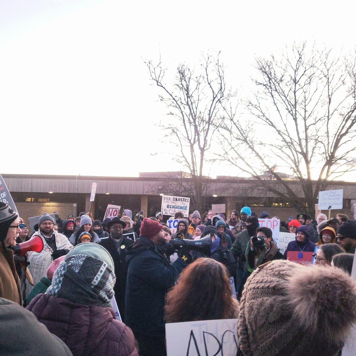 Donavan McKinney tweet media