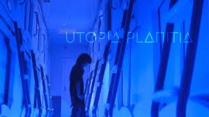 RoseofDolls's tweet photo. De cuando viajé a Marte!
#Utopiaplanitia de Georges Reese 
Un mundo de aventuras gracias a la copro de @AFilmToKillFor  y la americana @seekatv 
fotaza de @jabietxebarria 

https://t.co/cT4K65MljM https://t.co/z9P0a3DwxW