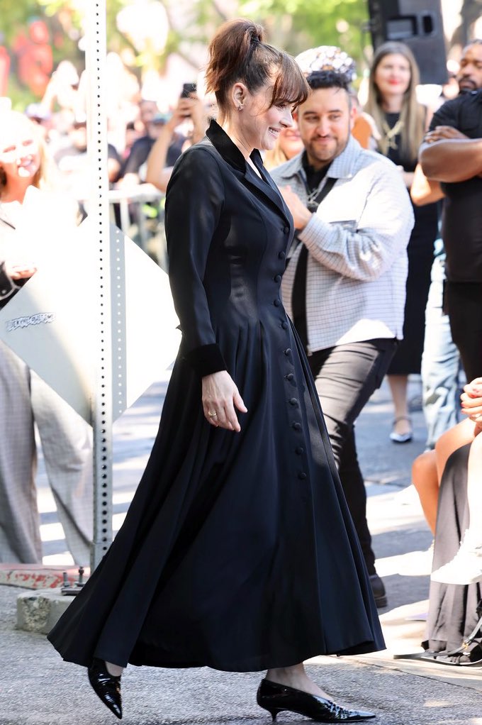 dailywryder's tweet image. 