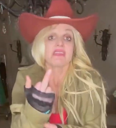 Nadie.
Absolutamente Nadie.
El indigente cuando no le doy monedas: