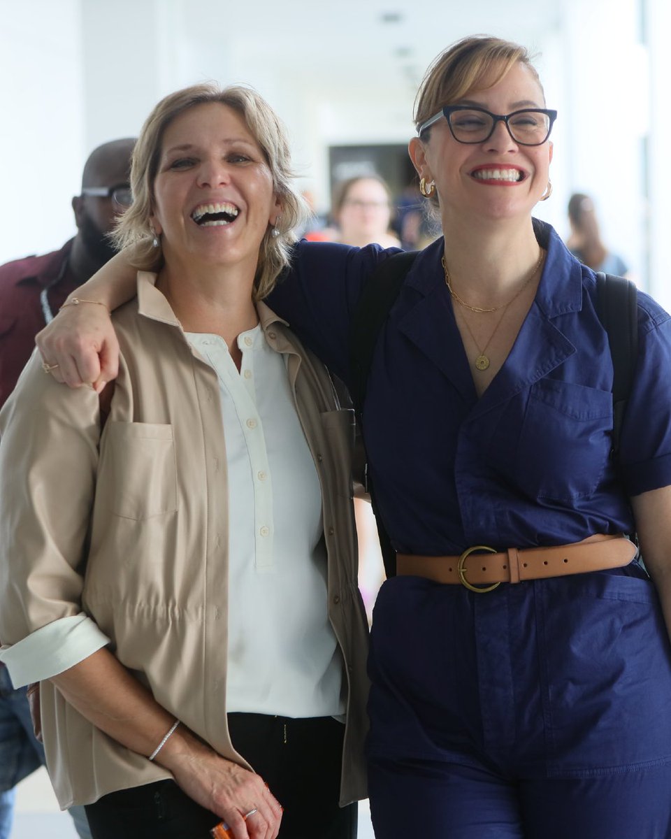 Exponential tweet media