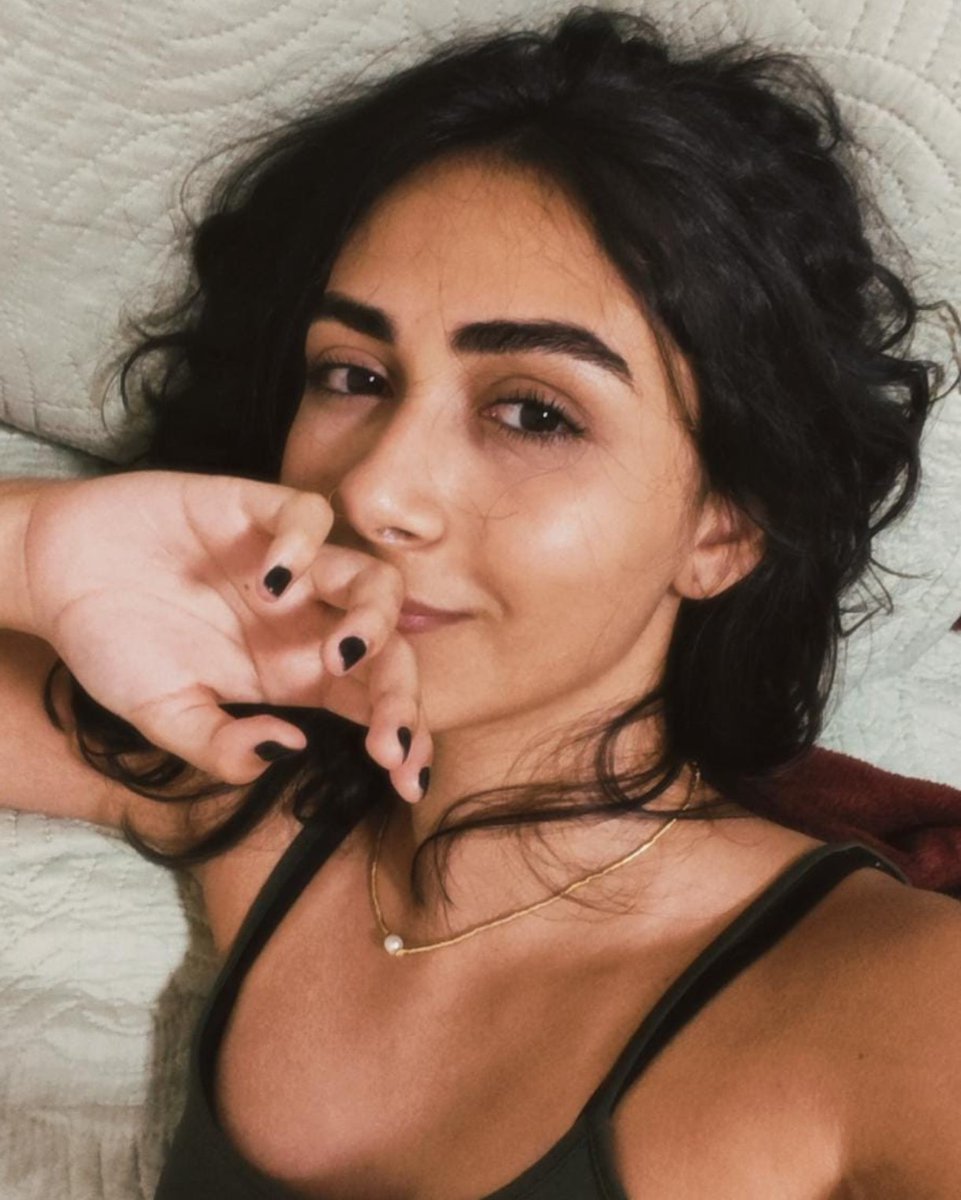 eu e ele deitadinhos na cama 🙂‍↕️

#StaySelcaDay #SSD #StrayKids #stay  #LeeKnow <a href="/Stray_Kids/">Stray Kids</a>