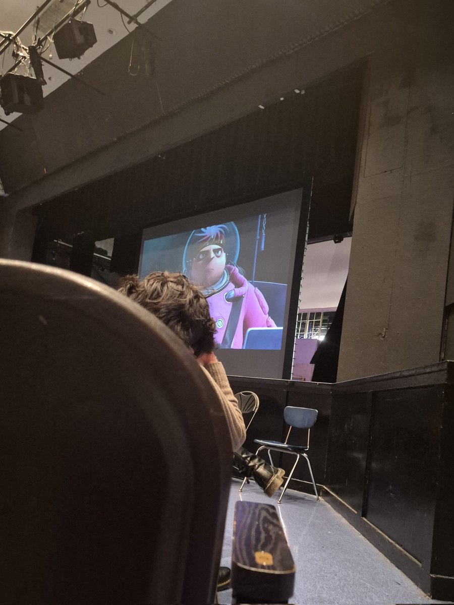 ◠◠　kris dreemurr of appletwt　◟🍎 tweet media