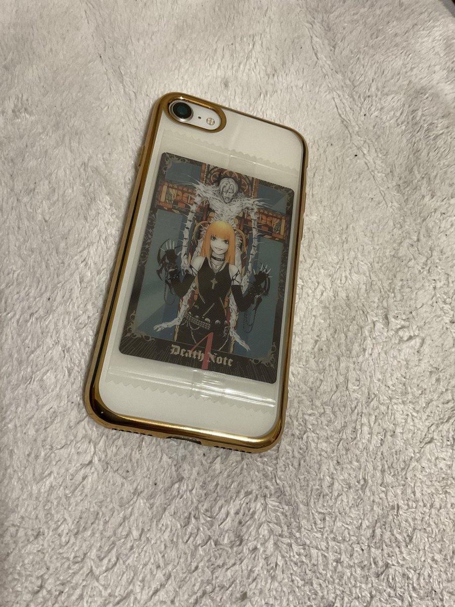 スマホの裏面変えてみた
超良くて気に入ってる