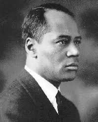 DubTrixxx's tweet photo. Charles Hamilton Houston (September 3, 1895 – April 22, 1950) was the legal architect behind the strategy that dismantled segregation in American education. He trained a generation of attorneys to challenge racial inequality through the courts. #BlackHistoryMonth https://t.co/Q1U5TLBtvy
