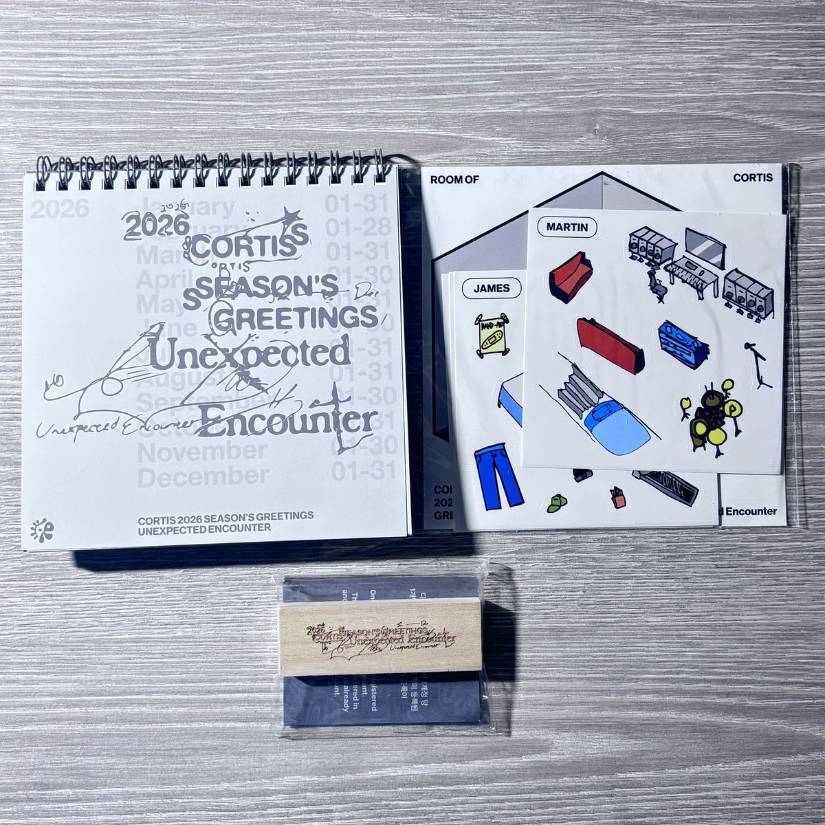 🗯️ wts / พร้อมส่ง 
— season greeting ssgt ได้หมดตามภาพ

୨ৎ ปฏิทิน , digital code , sticker set (ได้ครบเมม)
୨ৎ 180฿ ส่งฟรี

📮 free shipping 
ʢ ‧͡ه‧ʡ สั่งซื้อ/สอบถามเดมค่ะ
#ตลาดนัดcortis