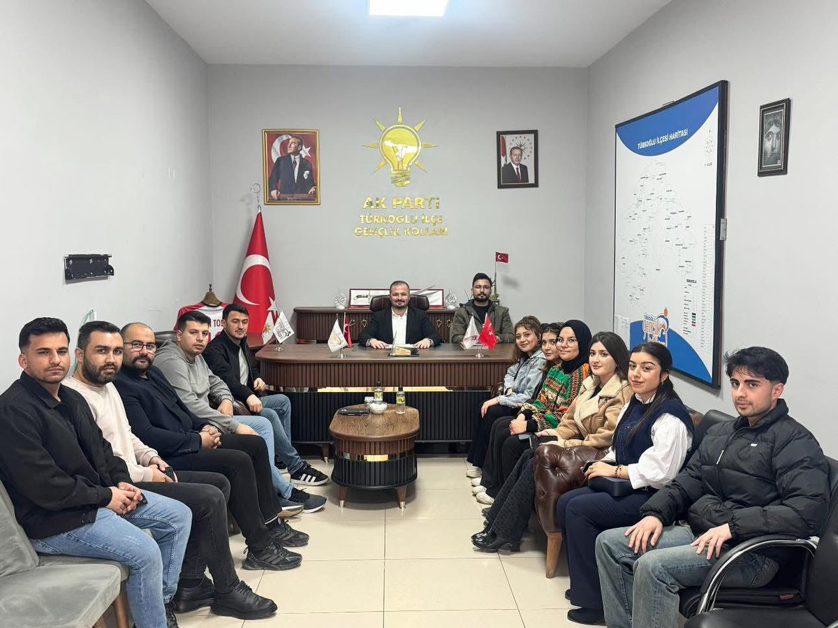 📌 Ak Parti Türkoğlu Gençlik Kolları Yürütme Kurulu Toplantısı

Ak Parti Gençlik Kolları İlçe Başkanımız Hasan Tosun riyasetinde Yürütme Kurulu Toplantımızı gerçekleştirdik.
