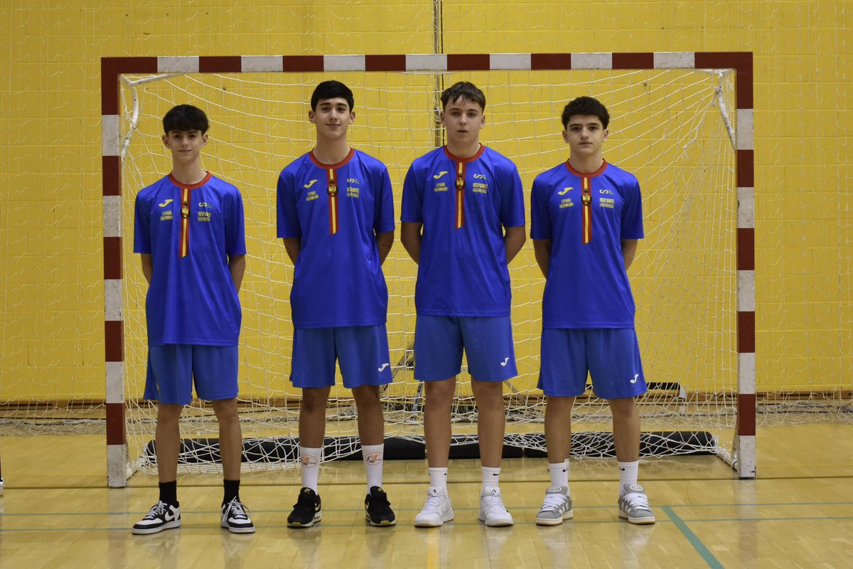 Fed. Cántabra de BM tweet media