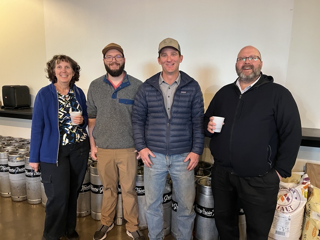 eHT had a great time at the Abilene Chapter of the Texas Society of Professional Engineers EWeek Kickoff Social at Grain Theory! It was a fantastic evening connecting with fellow engineers and supporting the incredible professional community here in Abilene. 

#EWeek #TSPE
