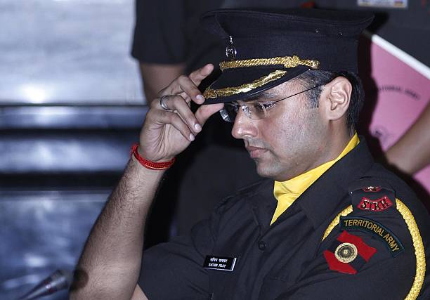 भाजपा के इशारे पर यूथ कांग्रेस के कार्यकर्ताओं को प्रदर्शन करने परगिरफ्तार कर लिया है, साथ ही यूथ कांग्रेस के अध्यक्ष उदयभानु चिब को भी गिरफ्तार किया गया है। राजनीतिक विरोध के कारण जेल की सलाखों में डालना दुर्भाग्यपूर्ण और गलत है। 

अमेरिकी डील में किसानों के हितों की अनदेखी की
