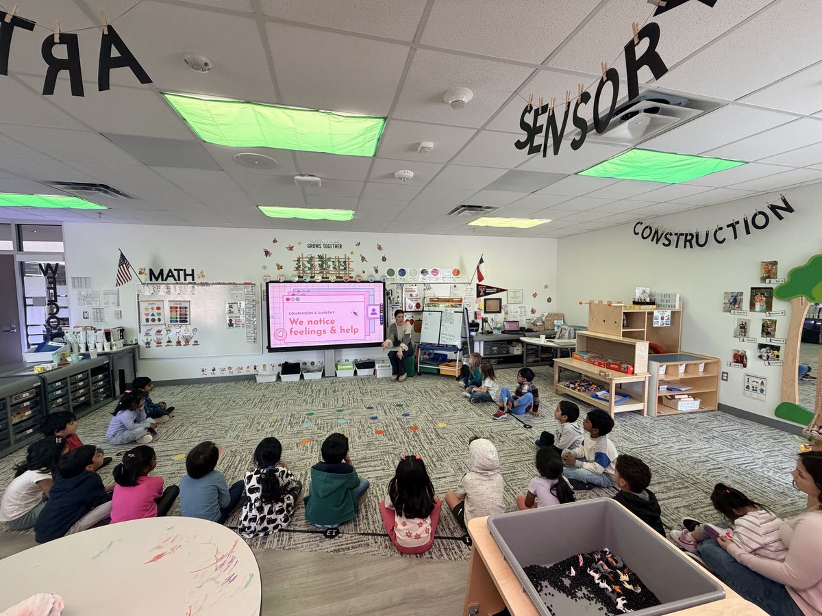 Mrs. Moreno tweet media