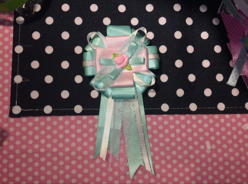 Rosette Ribbon ช่วงนี้ดูฮิตมากน่ารักดี