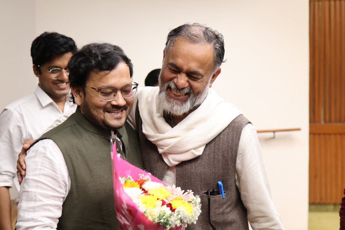 Growing old together....its always a pleasure to meet and interact with <a href="/_YogendraYadav/">Yogendra Yadav</a> Ji....Thirteen years have passed yet nothing between us has changed.