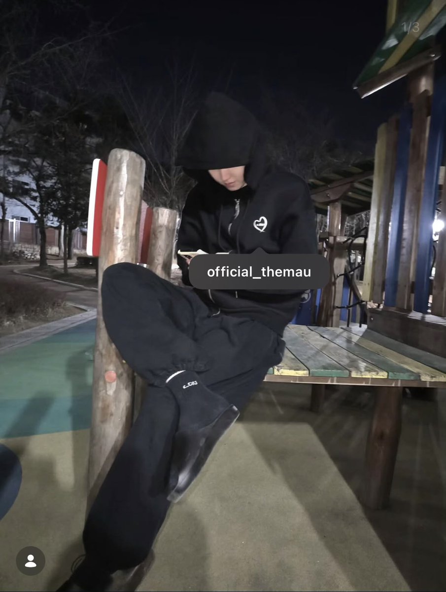 The way he didn’t forget to tag his mom’s shop 😭😭