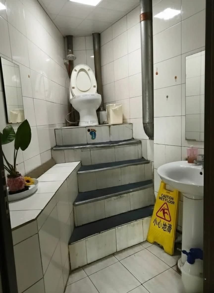 Roman Akramovich tweet media